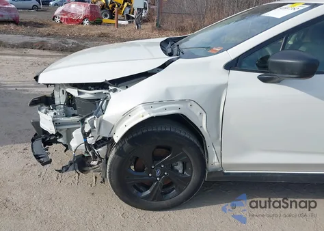 2024 Subaru Crosstrek z USA, uszkodzony, nr VIN JF2GUABC1R8286019